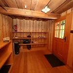 Weisse Wand Almen Chalet *