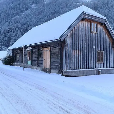 Weisse Wand Almen Chalet Schladming