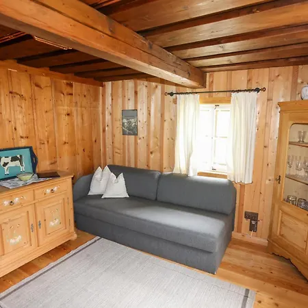 Chalet Weisse Wand Almen *