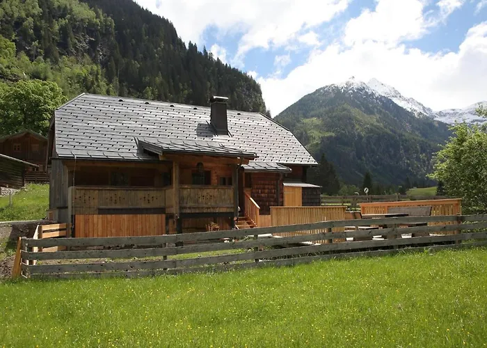 Weisse Wand Almen Chalet *