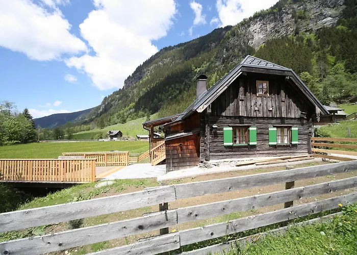 Weisse Wand Almen Chalet